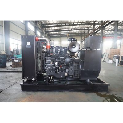 工廠直銷120KW柴油發(fā)電機(jī)，品牌有廣西玉柴、東方紅、斗山大宇、進(jìn)口沃爾沃等柴油發(fā)電機(jī)組。廠價直銷歡迎選購：13773399855。