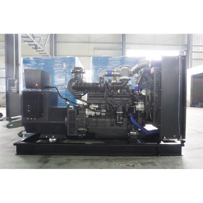 200kw乾能柴油發(fā)電機組-乾能6缸柴油機QN8D280D2柴油發(fā)電機組,缸徑/行程：114/135mm,柴油發(fā)電機組水冷發(fā)動機功率204KW,柴油發(fā)電機組配套馬拉松斯坦福發(fā)電機。廠價直銷歡迎選購：13773399855。
  