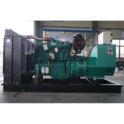 150kw玉柴柴油發(fā)電機(jī)組-玉柴6缸柴油機(jī)YC6A245L-D20柴油發(fā)電機(jī)組,缸徑/行程：108/132mm,柴油發(fā)電機(jī)組水冷發(fā)動(dòng)機(jī)功率181.5KW,柴油發(fā)電機(jī)組配套馬拉松斯坦福發(fā)電機(jī)。廠(chǎng)價(jià)直銷(xiāo)歡迎選購(gòu)：13773399855。