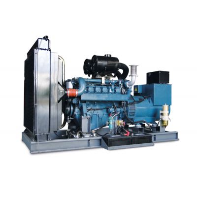 600kw科曼柴油發(fā)電機組-科曼12缸柴油機12KMV-695柴油發(fā)電機組,缸徑/行程：128/142mm,柴油發(fā)電機組水冷發(fā)動機功率606KW,柴油發(fā)電機組配套馬拉松斯坦福發(fā)電機。廠價直銷歡迎選購：13773399855。