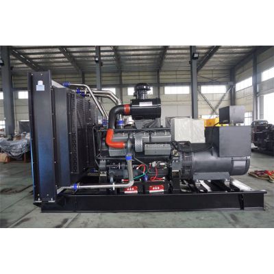 600kw卡得城仕柴油發(fā)電機(jī)組-卡得城仕12缸柴油機(jī)KD26H660柴油發(fā)電機(jī)組,缸徑/行程：135/155mm,柴油發(fā)電機(jī)組水冷發(fā)動(dòng)機(jī)功率660KW,柴油發(fā)電機(jī)組配套馬拉松斯坦福發(fā)電機(jī)。廠價(jià)直銷歡迎選購：13773399855。