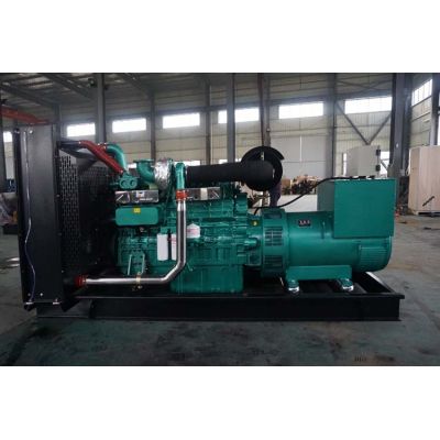 400kw玉柴柴油發(fā)電機(jī)組-玉柴6缸柴油機(jī)YC6T660L-D20柴油發(fā)電機(jī)組,缸徑/行程：145/165mm,柴油發(fā)電機(jī)組水冷發(fā)動(dòng)機(jī)功率485W,柴油發(fā)電機(jī)組配套馬拉松斯坦福發(fā)電機(jī)。廠價(jià)直銷歡迎選購(gòu)：13773399855。