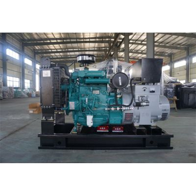40kw濰柴道依茨柴油發(fā)電機(jī)組-濰柴道依茨3缸柴油機(jī)TD226B-3D柴油發(fā)電機(jī)組,缸徑/行程：105/120mm,柴油發(fā)電機(jī)組水冷發(fā)動(dòng)機(jī)功率45KW,柴油發(fā)電機(jī)組配套馬拉松斯坦福發(fā)電機(jī)。廠價(jià)直銷歡迎選購：13773399855。