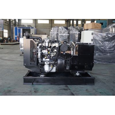 50kw珀金斯柴油發(fā)電機(jī)組-珀金斯3缸柴油機(jī)1103A-33TG2柴油發(fā)電機(jī)組,缸徑/行程：105/127mm,柴油發(fā)電機(jī)組水冷發(fā)動機(jī)功率60KW,柴油發(fā)電機(jī)組配套馬拉松斯坦福發(fā)電機(jī)。廠價直銷歡迎選購：13773399855。