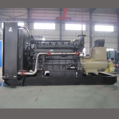 700kw上柴動(dòng)力柴油發(fā)電機(jī)組-上柴股份6缸柴油機(jī)6KTAA25-G32柴油發(fā)電機(jī)組,缸徑/行程：170/185mm,柴油發(fā)電機(jī)組水冷發(fā)動(dòng)機(jī)功率754KW,柴油發(fā)電機(jī)組配套馬拉松斯坦福發(fā)電機(jī)。廠(chǎng)價(jià)直銷(xiāo)歡迎選購(gòu)：13773399855。